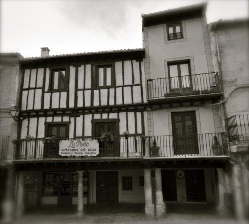 Hotel-Hospederia Los Templarios Sepúlveda Exterior foto